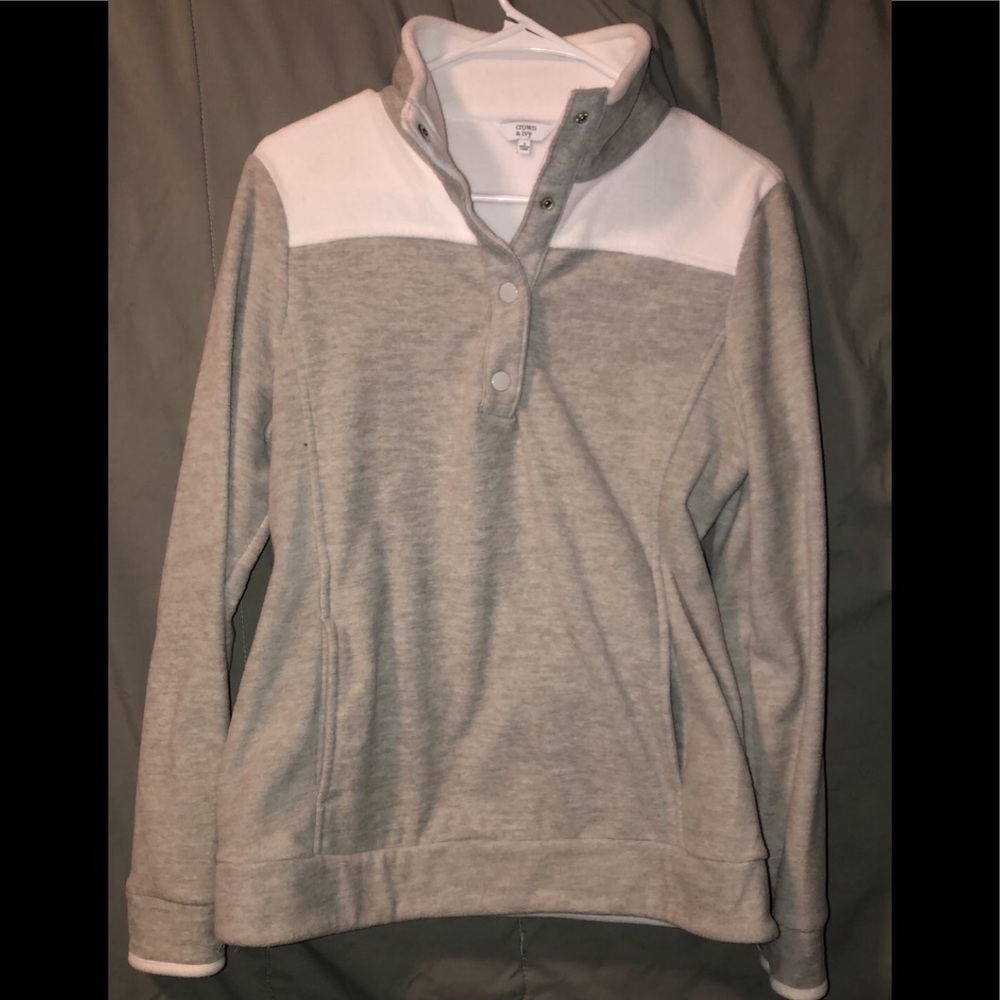 pullover sweater